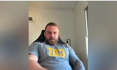 Built Aussie Bloke Edges In Office Chair & Explodes Pov All Over Your Face