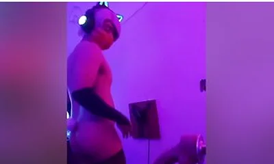 Gay Guy Enjoys A Good Time With A Bbc