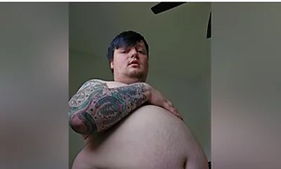 Belly Button - Burping Feedee