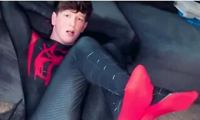 Super Hero Spiderman Cosplay Twink Getting Fucked By Machine