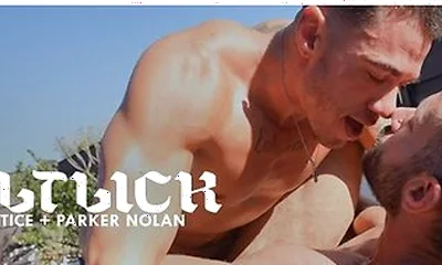 Parker Nolan Gobbles Up Daniel Justices Big Hard Cock In The Hot