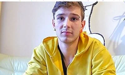 This Cute Straight Ex-jock Needs Money Fast, So He Lets A Dirty Offer Open Him Right Up