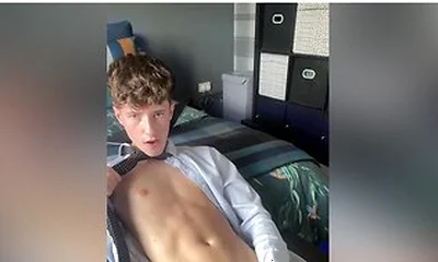 Jerking After A Hard Day At The Office - Tpk