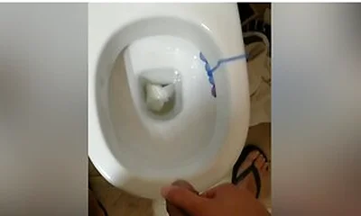 Morning Glory And Hard Piss In Wc (verified User)