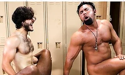 Muscular Dante Drackis & Lawrence Portland And Steven Roman Suck Each Others Cocks