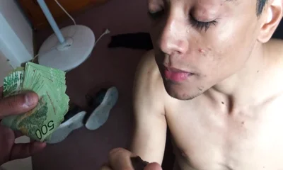 Cash-strapped Cutie Takes A Ride