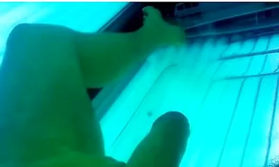 Justa9er Playing Around In Tanning Bed With My Big White Cock