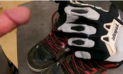 8 Cumshots On Friends Trashed Worn Dc Spartan Shoes