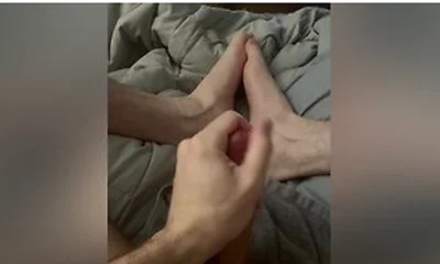 Hairy Groaning Creamy Cumshot