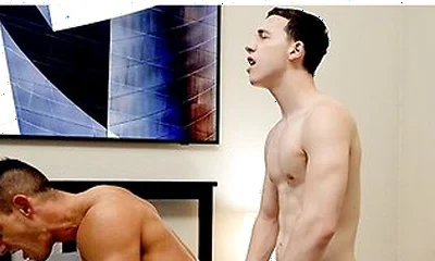 Jock Dilf Jax Thirio Barebacked By Cute Hung Twink