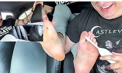 Bear Matt Enjoys Worshipping And Tickling Milus Linger