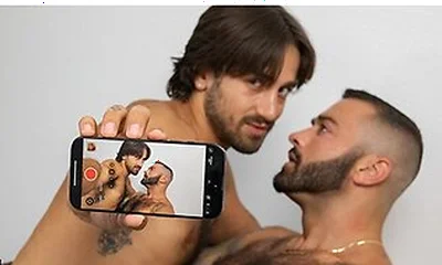 Drew Valentino Shows Gf & Stepbrother How Vanilla He Really Is