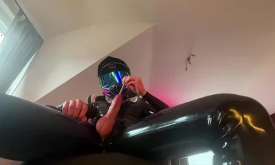 Horny Rubber Mx Biker Sounding Himself (huge Cumshot)