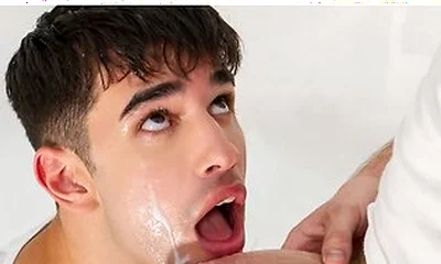 Hot Twink With Huge Cock Dakota Lovell Showers Mormon Boy With His Sloppy Cumshot